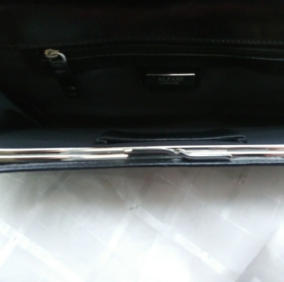 Black Alfani Long Clutch - Picture 2 of 7